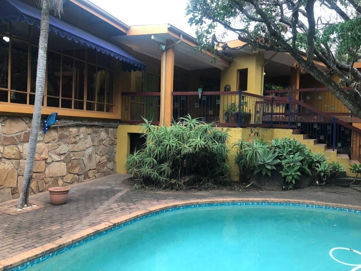 Hotel Nelspruit Mhlangeni 4*